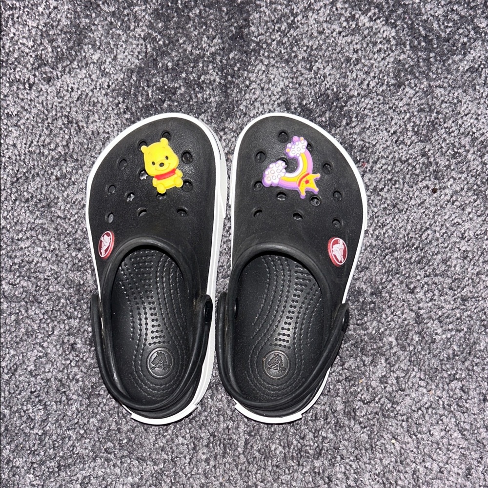 Toddler Crocs 8-9  with charms